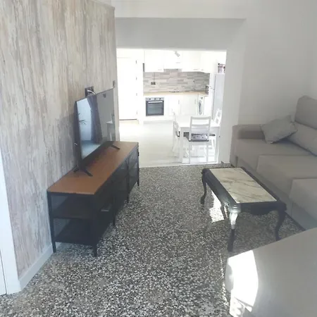 El Refugio Apartment *